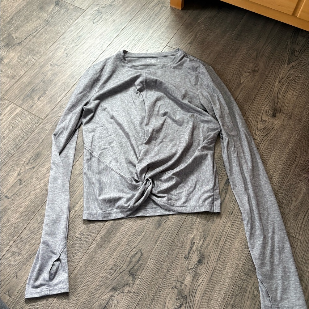 Athleta Gray Long Sleeve Twist Knot Top